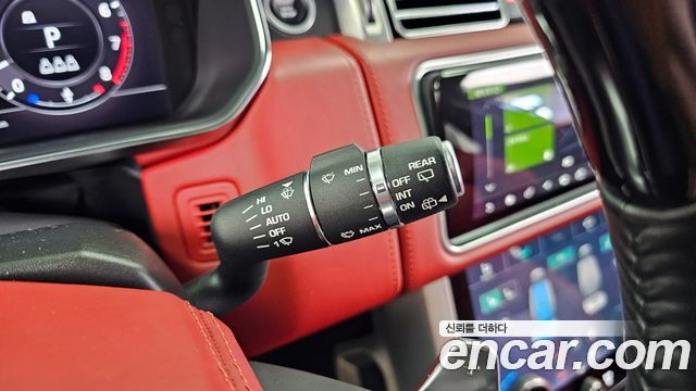 LAND ROVER Range Rover 4세대 5.0 SC AB LWB 2019 - photo 28 - Import Corée du Sud | International Cars