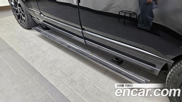 LAND ROVER Range Rover 4세대 5.0 SC AB LWB 2019 - photo 29 - Import Corée du Sud | International Cars