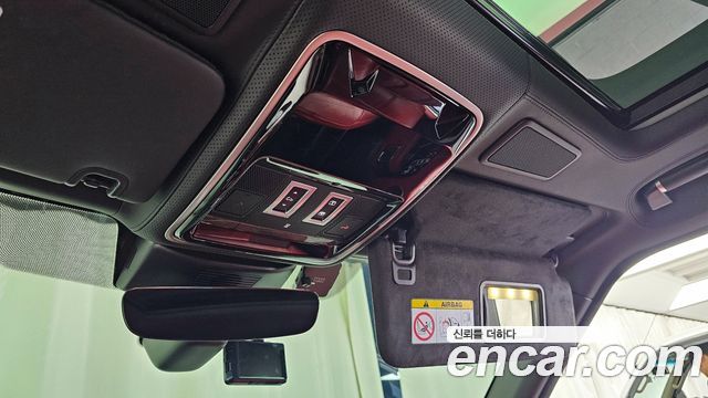 LAND ROVER Range Rover 4세대 5.0 SC AB LWB 2019 - photo 31 - Import Corée du Sud | International Cars