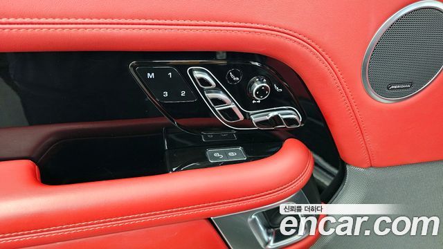 LAND ROVER Range Rover 4세대 5.0 SC AB LWB 2019 - photo 32 - Import Corée du Sud | International Cars