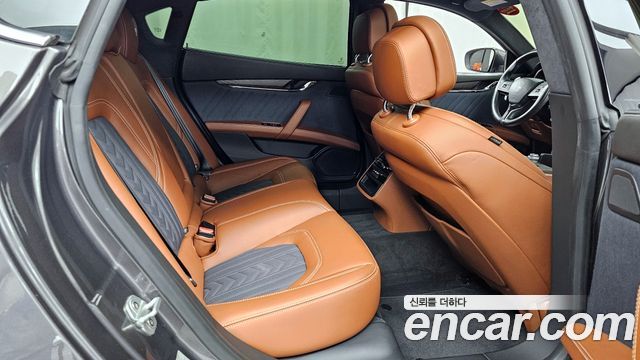 MASERATI Quattro포르테 3.0 V6 그란루쏘 2019 - photo 12 - Import Corée du Sud | International Cars
