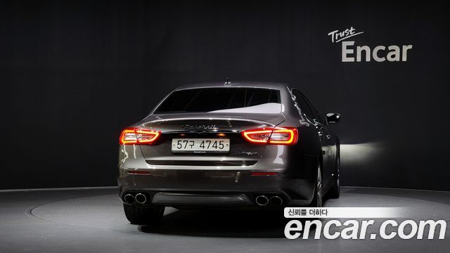 MASERATI Quattro포르테 3.0 V6 그란루쏘 2019 - photo 4 - Import Corée du Sud | International Cars