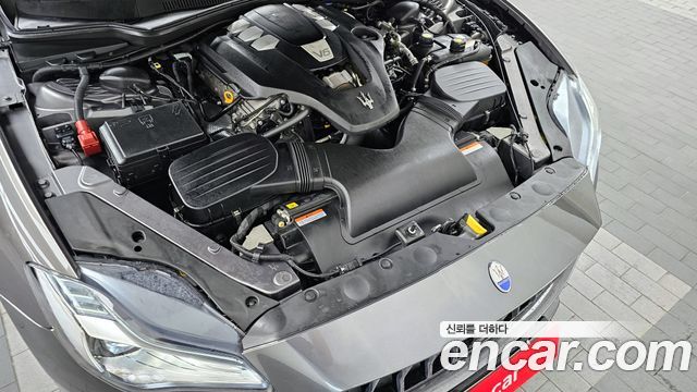 MASERATI Quattro포르테 3.0 V6 그란루쏘 2019 - photo 6 - Import Corée du Sud | International Cars
