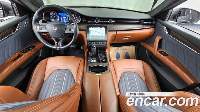 MASERATI Quattro포르테 3.0 V6 그란루쏘 2019 - photo 7 - Import Corée du Sud | International Cars
