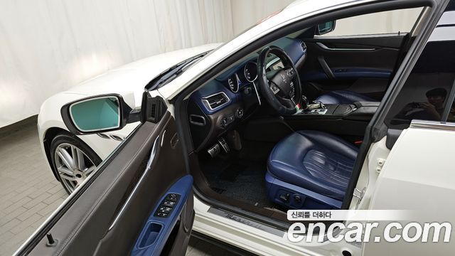 MASERATI Ghibli 3.0S Q4 2016 - photo 10 - Import Corée du Sud | International Cars