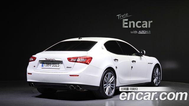 MASERATI Ghibli 3.0S Q4 2016 - photo 2 - Import Corée du Sud | International Cars