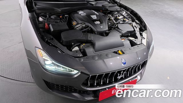 MASERATI Ghibli 3.0 2021 - photo 6 - Import Corée du Sud | International Cars