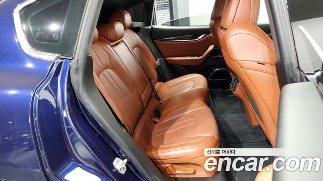 MASERATI Levante 3.0 AWD 그란Sport 2019 - photo 12 - Import Corée du Sud | International Cars