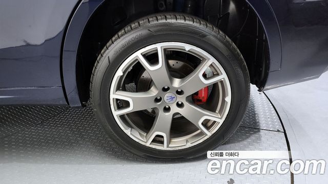 MASERATI Levante 3.0 AWD 그란Sport 2019 - photo 5 - Import Corée du Sud | International Cars