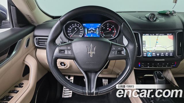 MASERATI Levante 3.0 디젤 AWD 그란Sport 2019 - photo 13 - Import Corée du Sud | International Cars