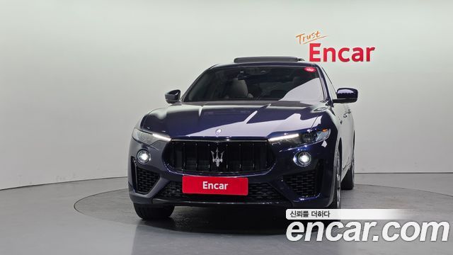 MASERATI Levante 3.0 디젤 AWD 그란Sport 2019 - photo 3 - Import Corée du Sud | International Cars