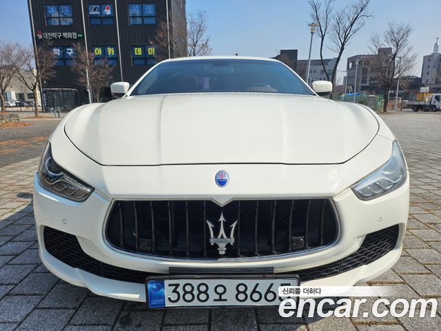 MASERATI Ghibli 3.0 2014 - photo 19 - Import Corée du Sud | International Cars