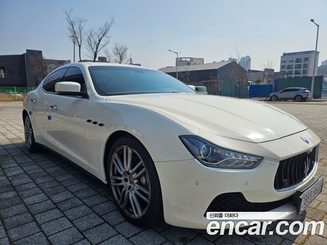 MASERATI Ghibli 3.0 2014 - photo 2 - Import Corée du Sud | International Cars