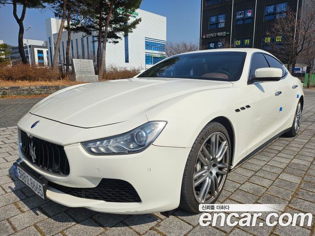MASERATI Ghibli 3.0 2014 - photo 3 - Import Corée du Sud | International Cars