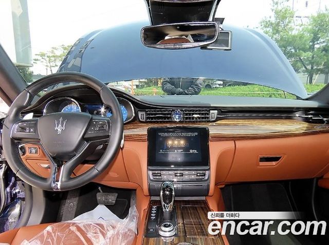 MASERATI Quattro포르테 S Q4 3.0 V6 2017 - photo 24 - Import Corée du Sud | International Cars