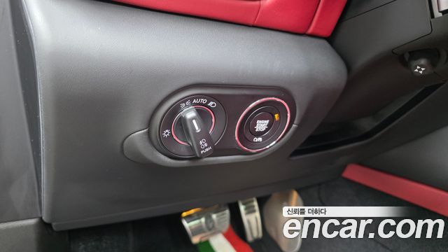 MASERATI Levante 3.0 AWD 그란Sport 2020 - photo 27 - Import Corée du Sud | International Cars