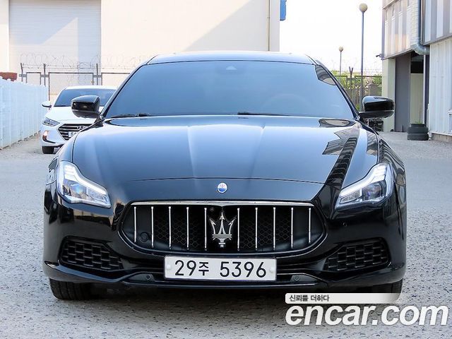 MASERATI Quattro포르테 3.0 V6 2017 - photo 23 - Import Corée du Sud | International Cars