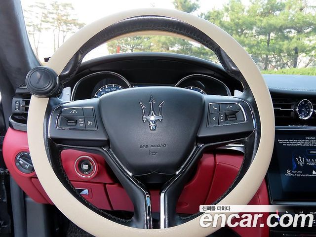 MASERATI Quattro포르테 3.0 V6 2017 - photo 8 - Import Corée du Sud | International Cars