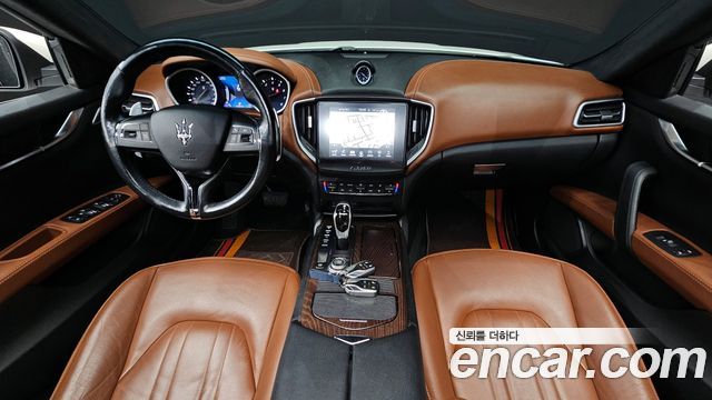 MASERATI Ghibli 3.0 2018 - photo 7 - Import Corée du Sud | International Cars