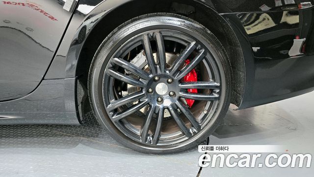 MASERATI Quattro포르테 S 3.0 V6 2017 - photo 7 - Import Corée du Sud | International Cars