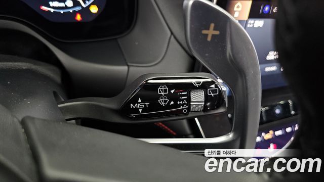 MASERATI 그레칼레 3.0 AWD Trofeo 2023 - photo 27 - Import Corée du Sud | International Cars