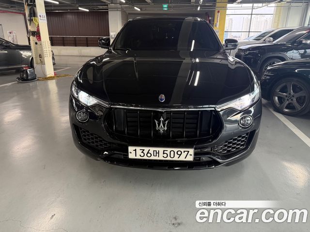 MASERATI Levante 3.0 Diesel AWD Sport 2017