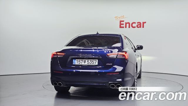 MASERATI Ghibli 2.0 그란루쏘 2021 - photo 4 - Import Corée du Sud | International Cars
