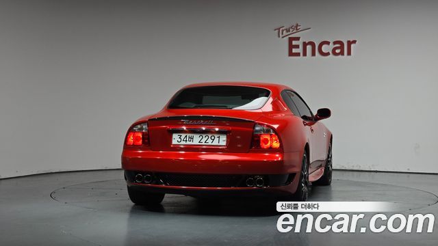 MASERATI 그란Sport 4.2 V8 2006 - photo 3 - Import Corée du Sud | International Cars