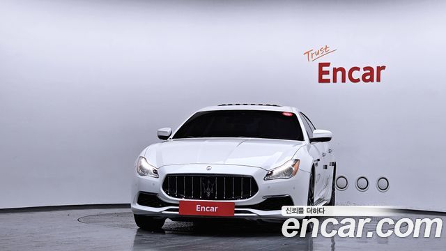MASERATI Quattro포르테 S Q4 3.0 V6 그란루쏘 2017 - photo 3 - Import Corée du Sud | International Cars