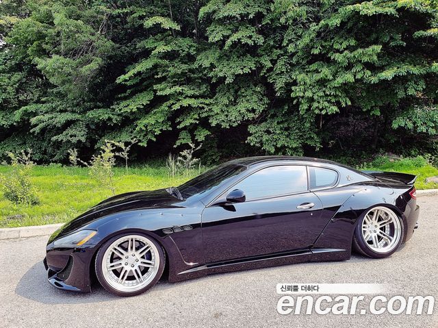 MASERATI Gran Turismo S 4.7 2009 - photo 2 - Import Corée du Sud | International Cars