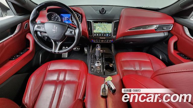 MASERATI Levante 3.0 AWD 그란Sport 2020 - photo 10 - Import Corée du Sud | International Cars