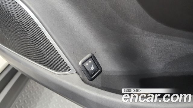 MASERATI Levante 3.0 AWD 그란Sport 2020 - photo 33 - Import Corée du Sud | International Cars