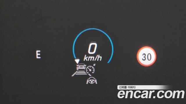 MERCEDES AMG E-Classe W213 E250 AMG Line 2023 - photo 18 - Import Corée du Sud | International Cars