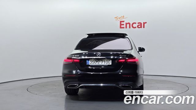 MERCEDES AMG E-Classe W213 E350 4MATIC AMG Line Edition 2021 - photo 4 - Import Corée du Sud | International Cars