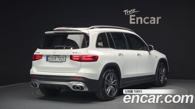 MERCEDES AMG GLB-Classe X247 AMG GLB35 4MATIC 2025 - photo 2 - Import Corée du Sud | International Cars