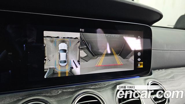 MERCEDES AMG E-Classe W213 E350 4MATIC AMG Line 2023 - photo 15 - Import Corée du Sud | International Cars