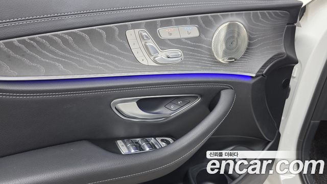 MERCEDES AMG E-Classe W213 E350 4MATIC AMG Line 2022 - photo 16 - Import Corée du Sud | International Cars