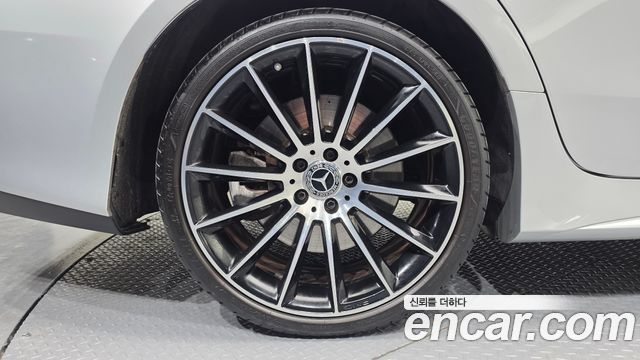 MERCEDES AMG CLS-Classe C257 CLS450 4MATIC AMG Line 2020 - photo 5 - Import Corée du Sud | International Cars