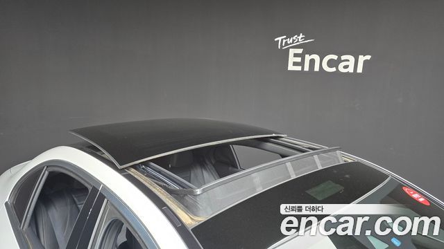 MERCEDES AMG E-Classe W213 E350 4MATIC AMG Line Edition 2021 - photo 20 - Import Corée du Sud | International Cars