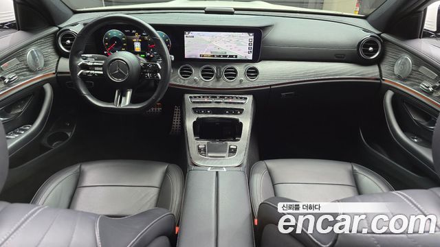 MERCEDES AMG E-Classe W213 E350 4MATIC AMG Line Edition 2021 - photo 7 - Import Corée du Sud | International Cars