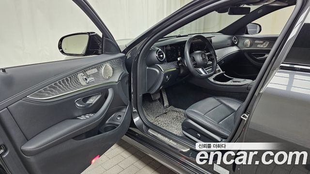 MERCEDES AMG E-Classe W213 E350 4MATIC AMG Line 2023 - photo 10 - Import Corée du Sud | International Cars