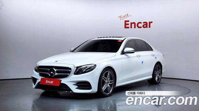 MERCEDES AMG E-Classe W213 E300 AMG Line