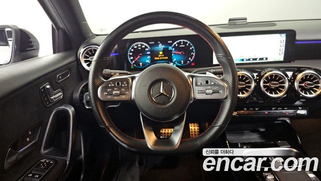 MERCEDES AMG A-Classe W177 AMG A45 4MATIC+ Hatchback 2021 - photo 13 - Import Corée du Sud | International Cars