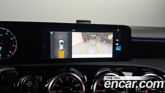 MERCEDES AMG A-Classe W177 AMG A45 4MATIC+ Hatchback 2021 - photo 15 - Import Corée du Sud | International Cars