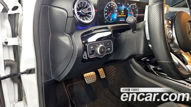 MERCEDES AMG A-Classe W177 AMG A45 4MATIC+ Hatchback 2021 - photo 18 - Import Corée du Sud | International Cars