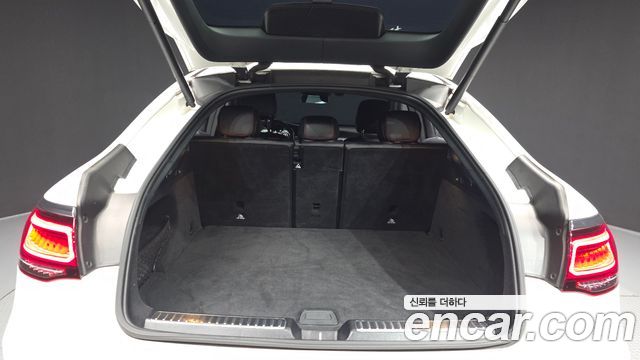 MERCEDES AMG GLC-Classe X253 AMG GLC43 4MATIC Coupé 2021 - photo 19 - Import Corée du Sud | International Cars