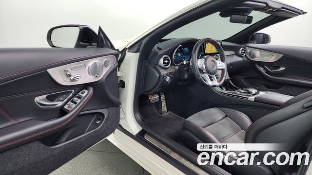 MERCEDES AMG C-Classe W205 C43 AMG 4MATIC Cabriolet 2019 - photo 13 - Import Corée du Sud | International Cars