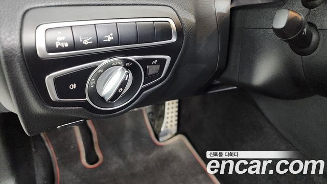 MERCEDES AMG C-Classe W205 C43 AMG 4MATIC Cabriolet 2019 - photo 29 - Import Corée du Sud | International Cars