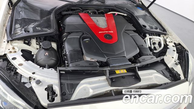 MERCEDES AMG C-Classe W205 C43 AMG 4MATIC Cabriolet 2019 - photo 6 - Import Corée du Sud | International Cars