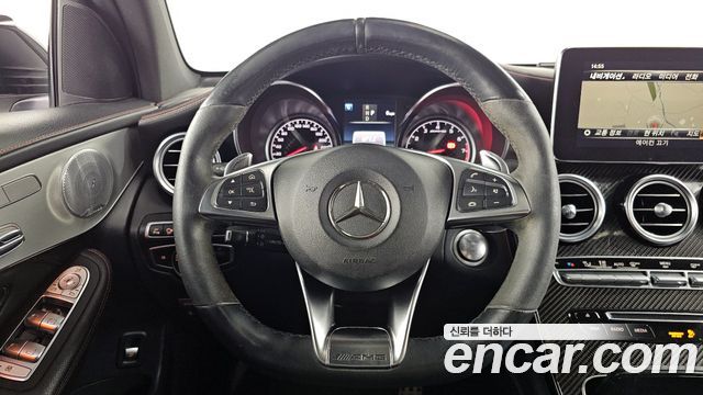 MERCEDES AMG GLC-Classe X253 AMG GLC43 4MATIC Coupé 2019 - photo 19 - Import Corée du Sud | International Cars